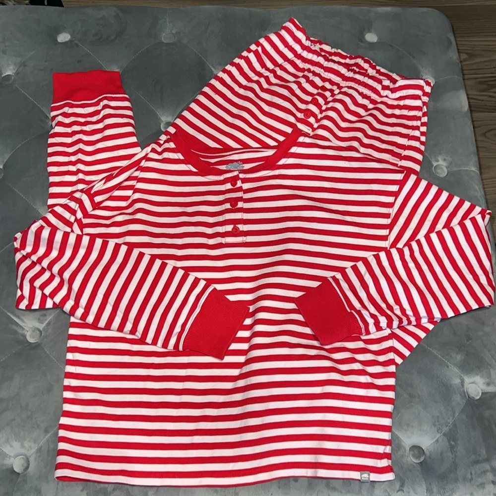 Pjs